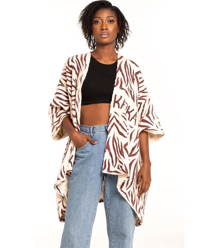 Cavally Short Cape