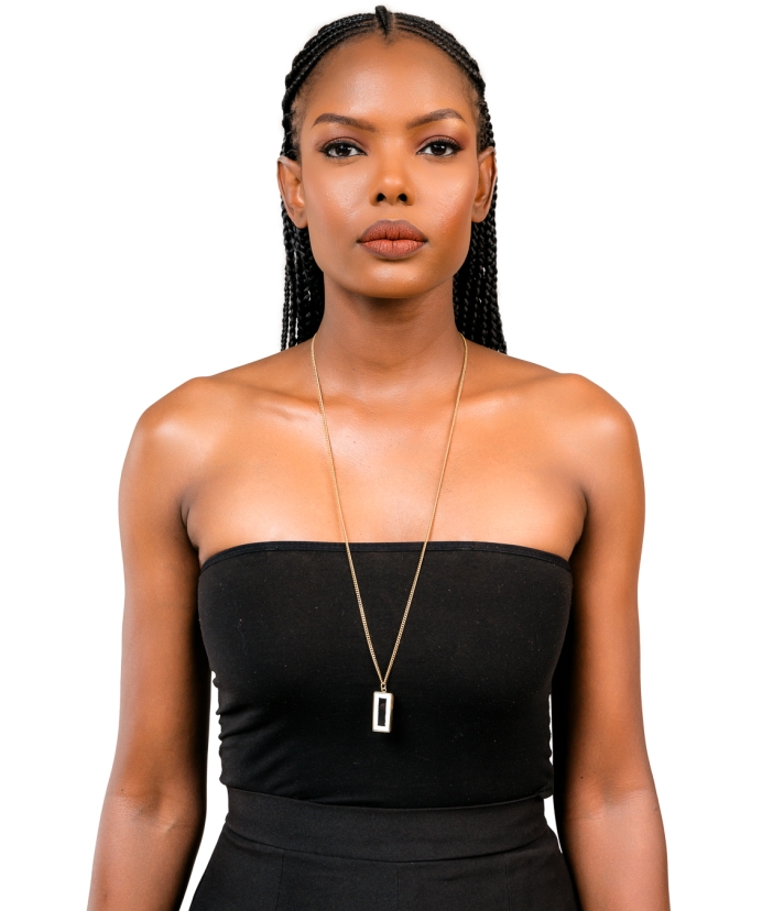Pendant rectangular chain