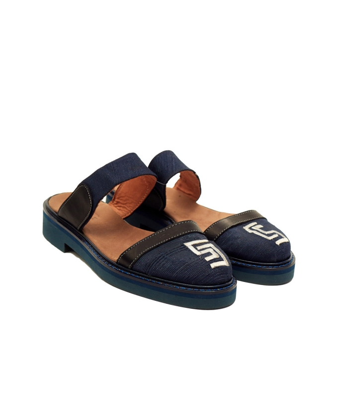 Bata Cut-Mules