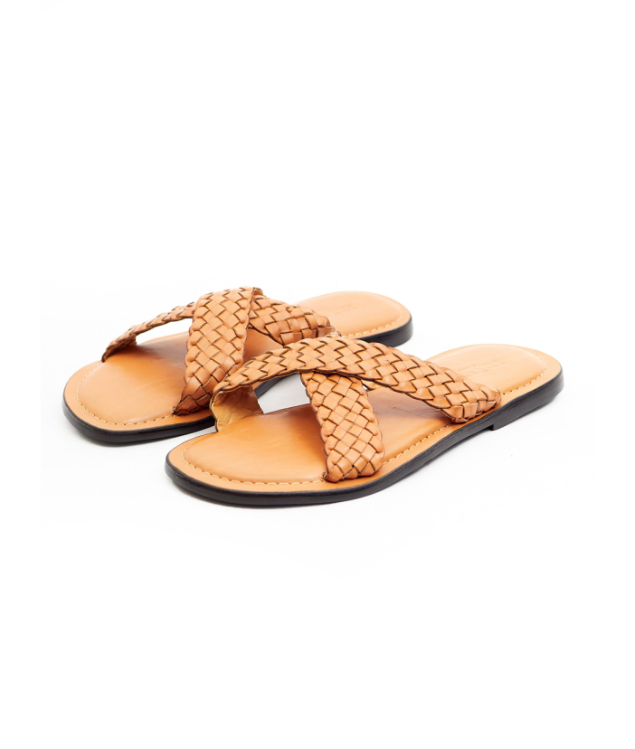 Ugonna Fish Leather Slippers