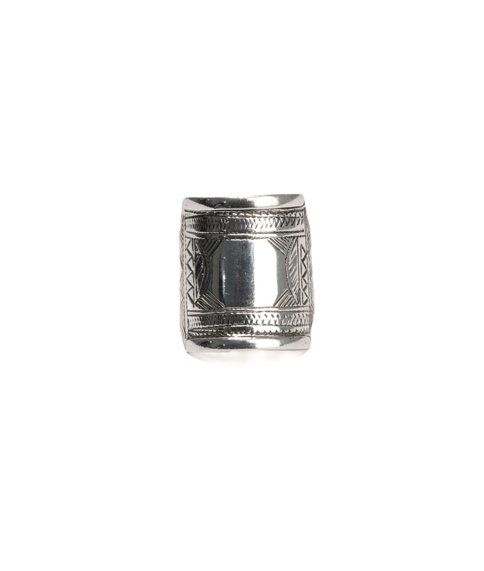 Cuban ring