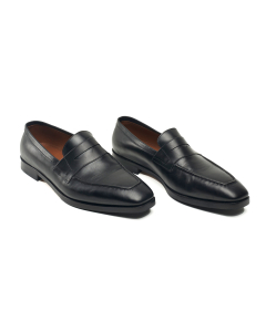 M221B shoes